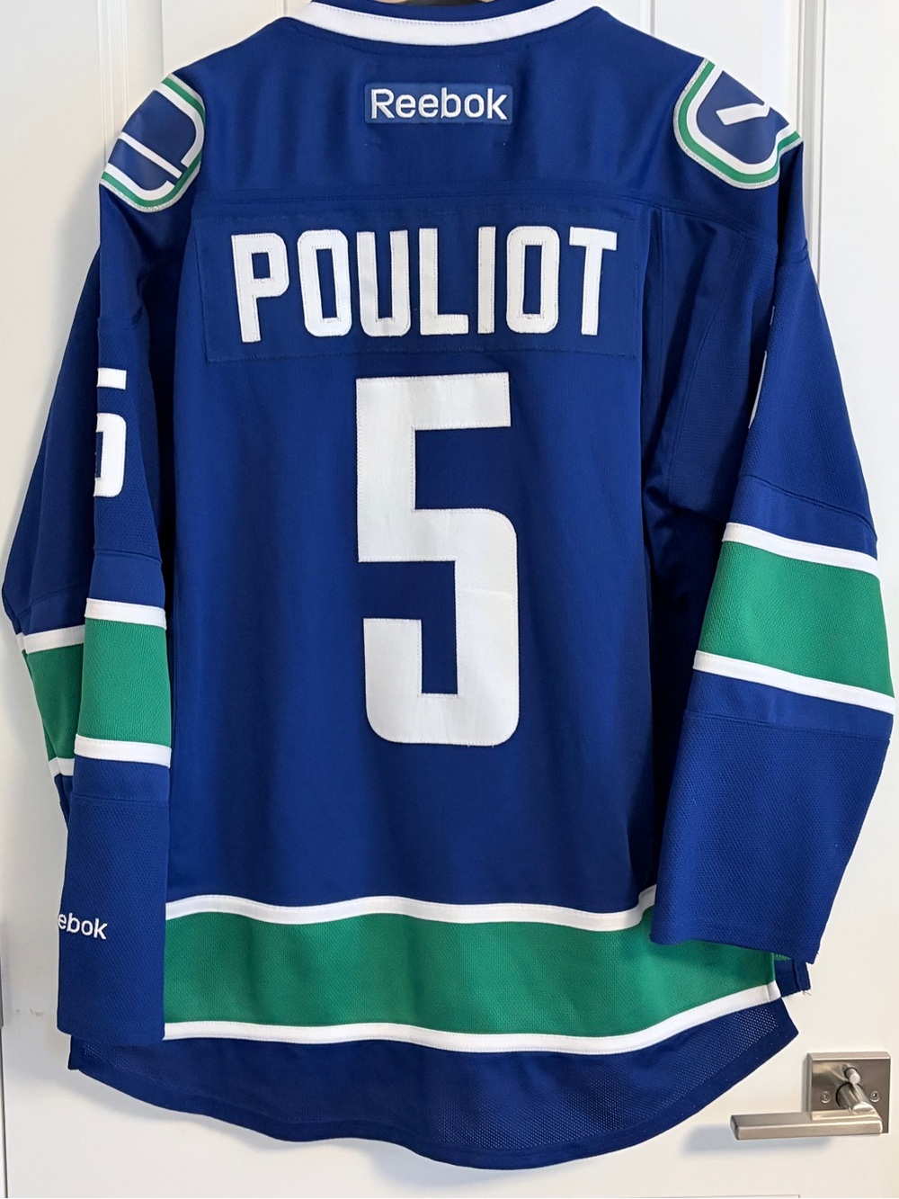 Reebok Vancouver Canucks Derrick Pouliot Blue Orca Jersey Size XL Extra Large